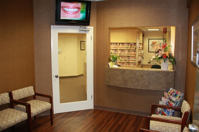 Milpitas Dentist, Michael Lum, DDS offers family & cosmetic dental services to Milpitas, Fremont, East Bay, San Jose & South Bay area patients.